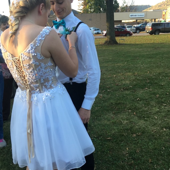 White homecoming dress - Picture 2 of 2